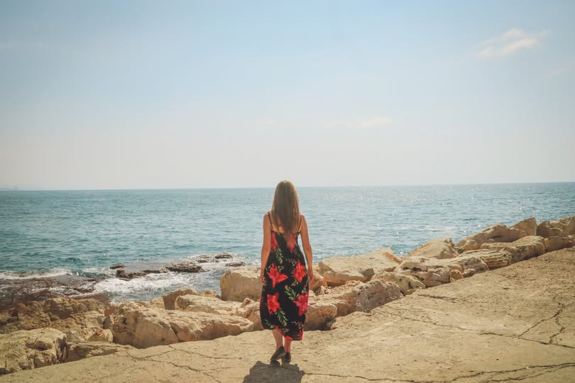 Daria Habryło on the Lebanese coast